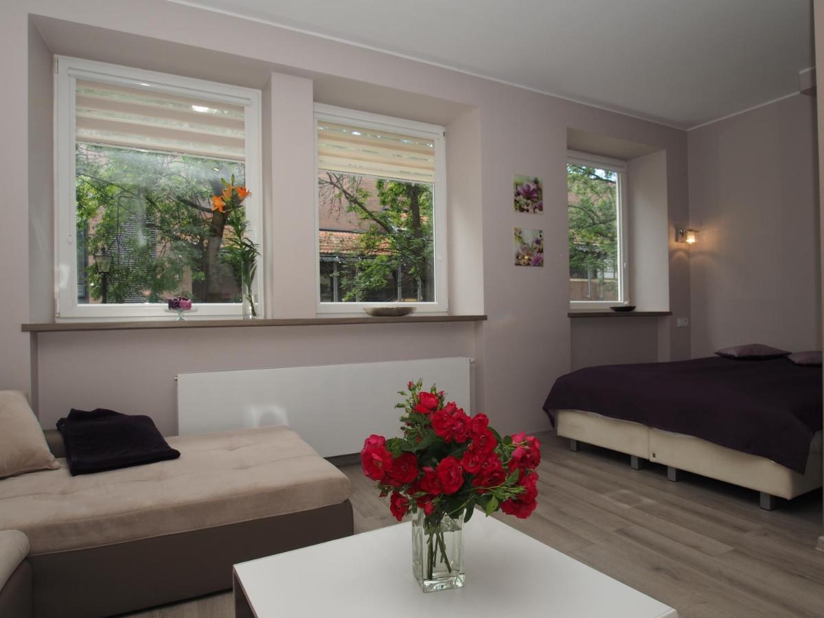 Apartment Grand-tourist K2004 Simple Rest
